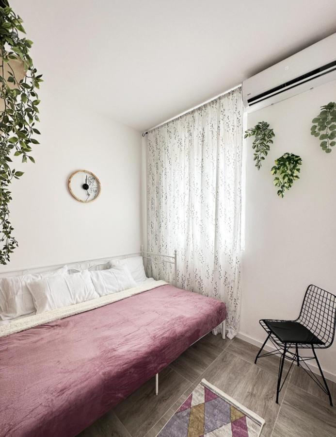 Studio Apartment, 5 Minutes To The Beach Bar Ngoại thất bức ảnh