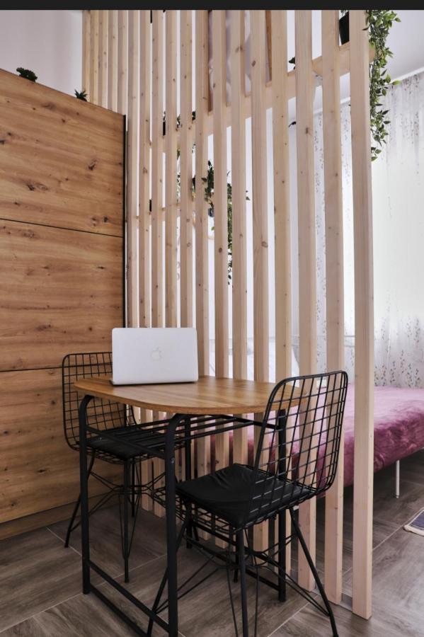 Studio Apartment, 5 Minutes To The Beach Bar Ngoại thất bức ảnh